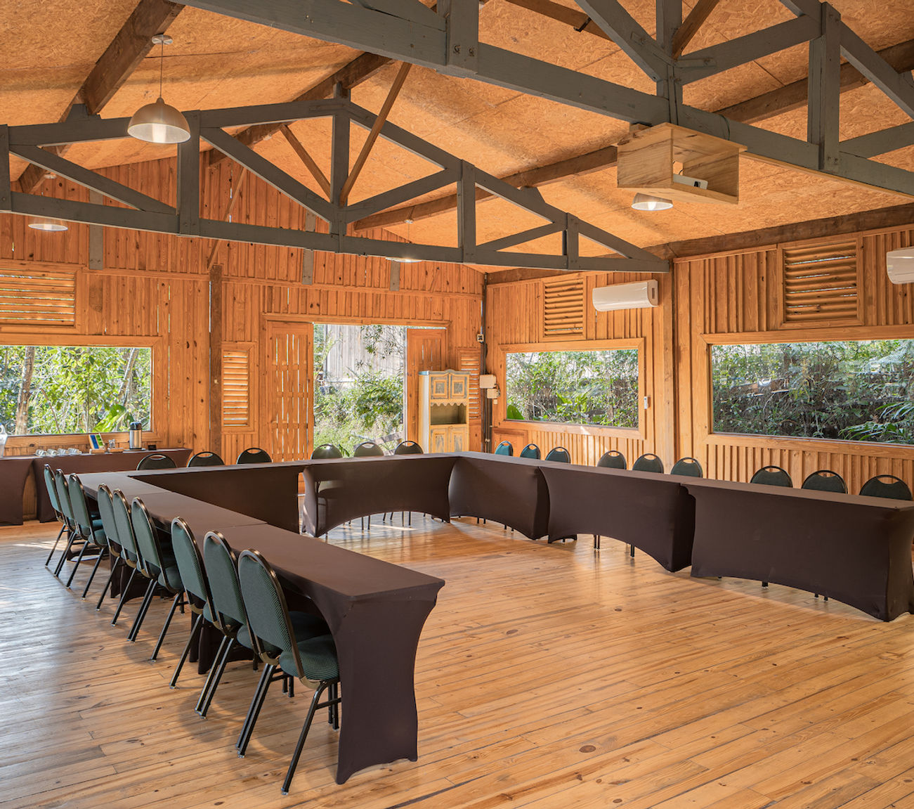 Sala Manacá com vista para a Mata Atlântica